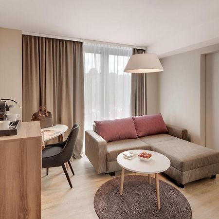 Hotel Stadt Loerrach ภายนอก รูปภาพ