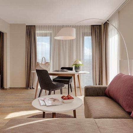 Hotel Stadt Loerrach ภายนอก รูปภาพ