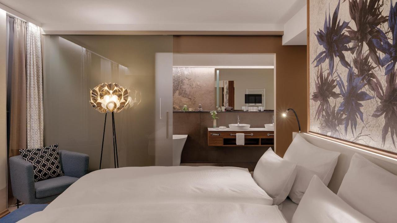 Hotel Stadt Loerrach ภายนอก รูปภาพ