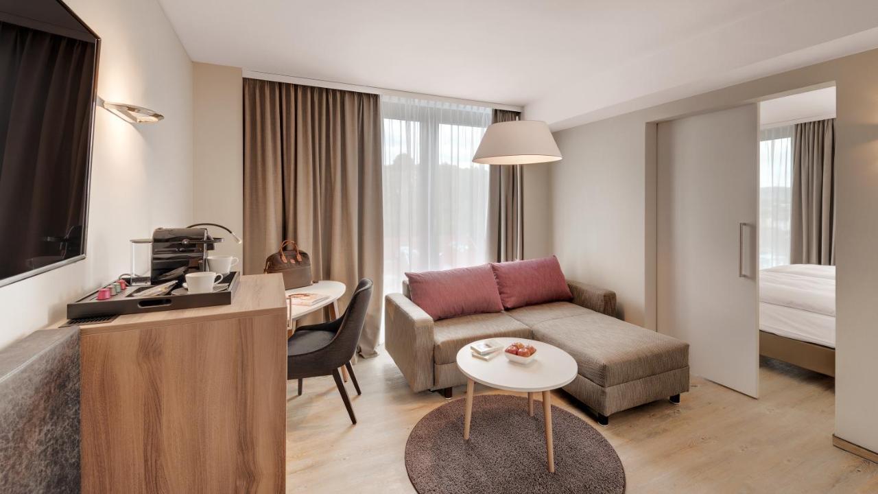 Hotel Stadt Loerrach ภายนอก รูปภาพ