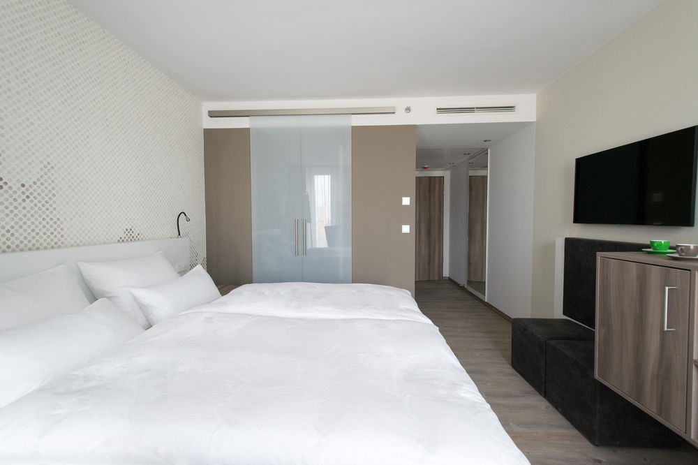 Hotel Stadt Loerrach ภายนอก รูปภาพ